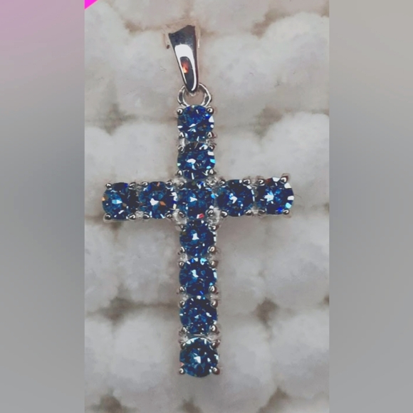 Swarovski Jewelry - SWAROVSKI CRYSTAL CROSS PENDANT